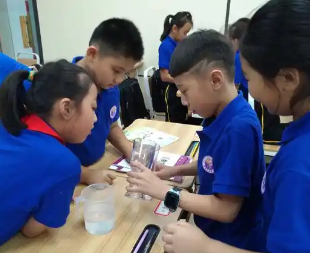 多元化的投入机制丰富课间15分钟的活动类型激发学生的活动热情